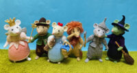 Knitted toys of the characters from the Whiskers of Oz